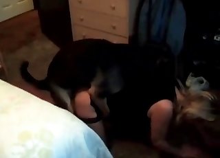 Blonde teasing with her juicy pussy