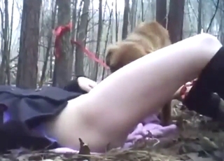 Sublime babe with around ass wants dog to lick