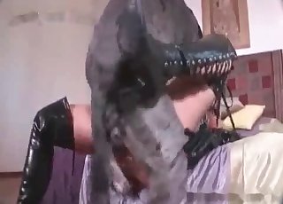 Woman with a mask on decided to give a BJ to a shepherd