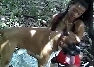 Outdoor animal sex for a Latina